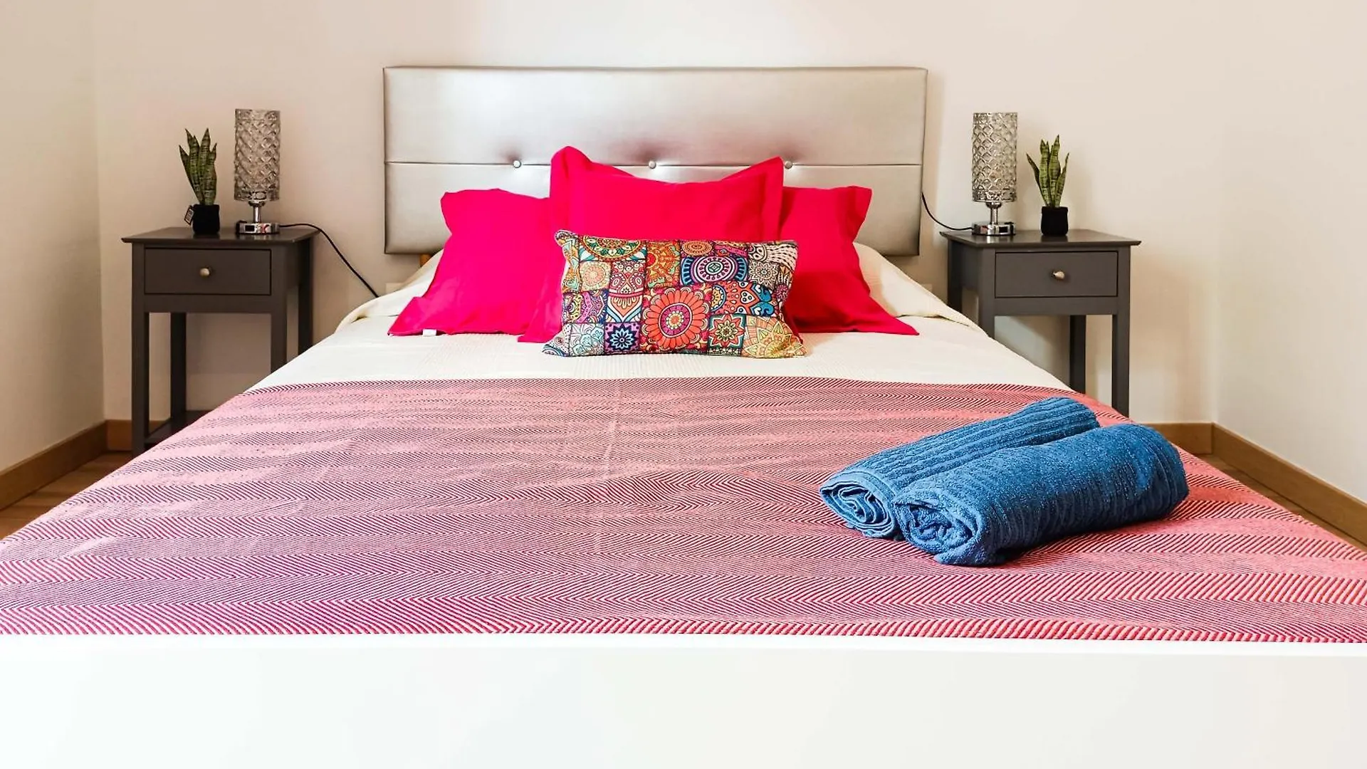 Hostel Oasis Rooms Barcelona - By La Rambla
