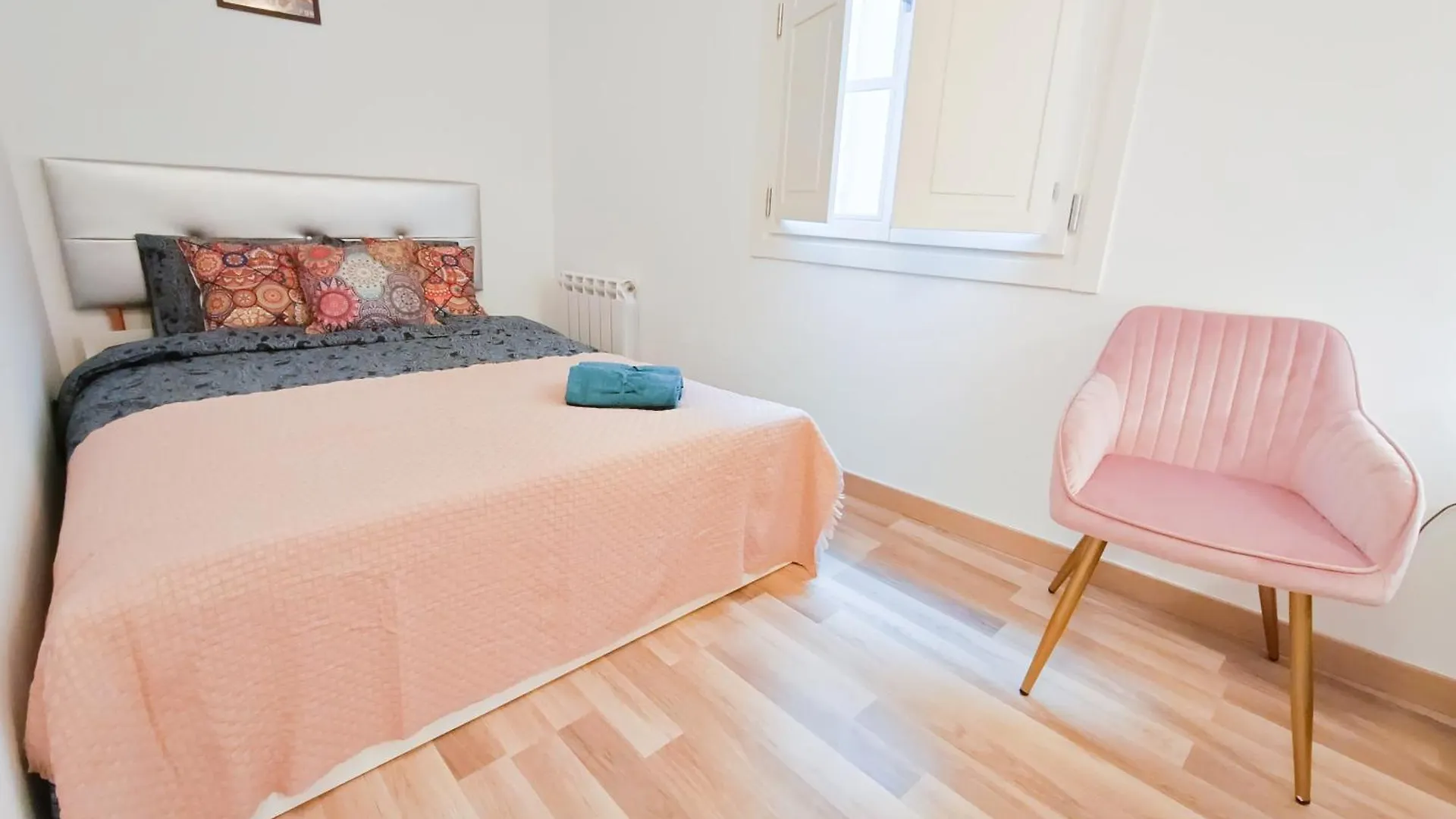 Oasis Rooms Barcelona - By La Rambla 0*,  Spain