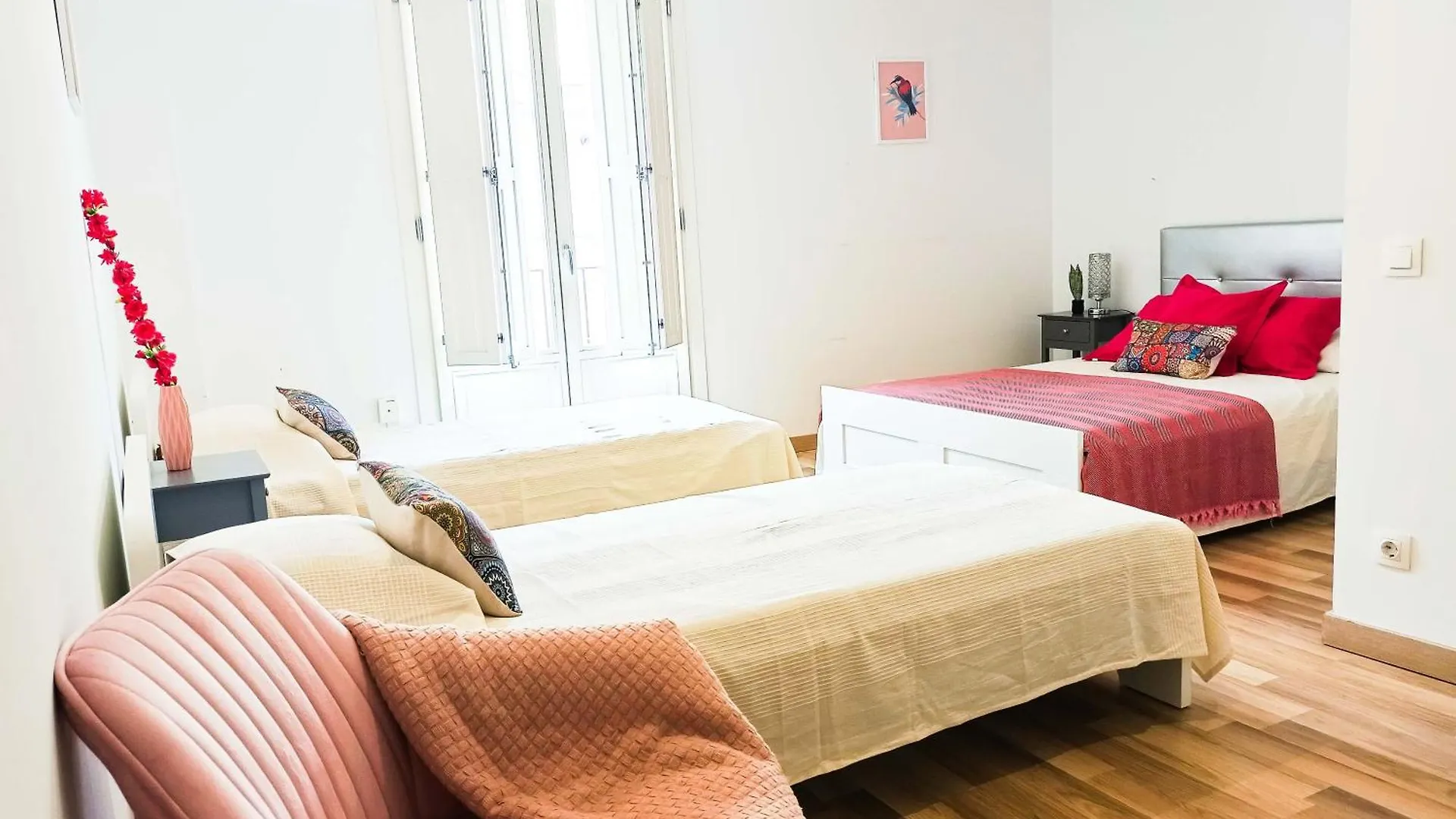 Oasis Rooms Barcelona - By La Rambla Hostel