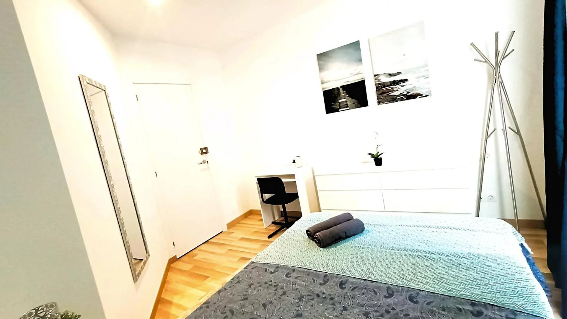 Oasis Rooms Barcelona - By La Rambla